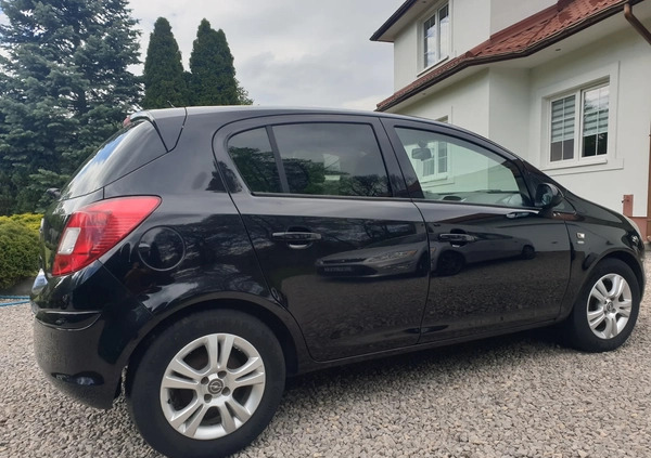 Opel Corsa cena 19999 przebieg: 167000, rok produkcji 2011 z Kleszczele małe 232